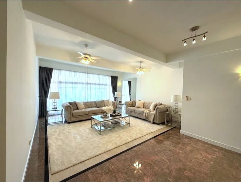 Leonie Condotel, 2 Leonie Hill Road, 4 Bedrooms, 2,722 sqft, Condominium For Rent, by Ruth Ng, 500189841 - Living Room - PropertyGuru.com.sg