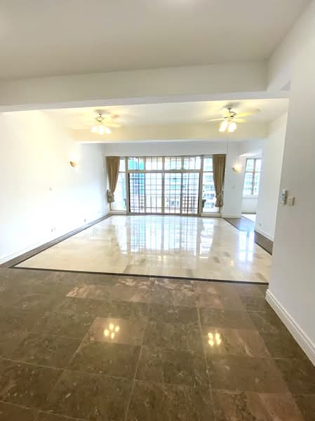 Leonie Condotel, 2 Leonie Hill Road, 4 Bedrooms, 2,722 sqft, Condominium For Rent, by Ruth Ng, 500189841 - Living Room - PropertyGuru.com.sg