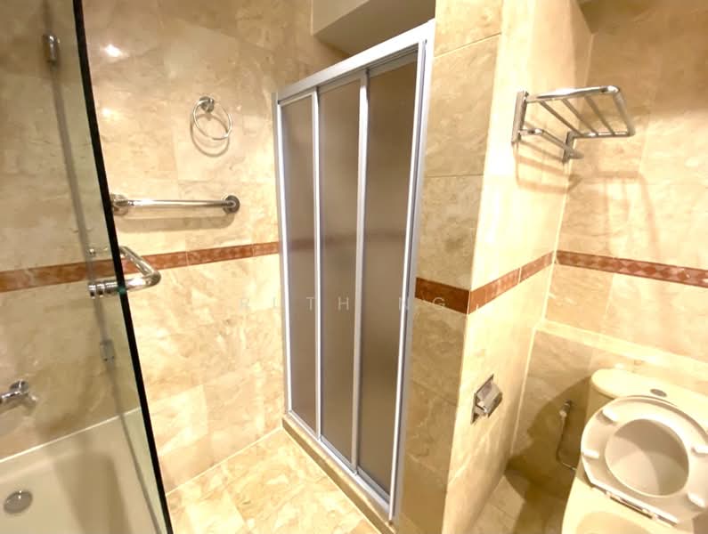 Leonie Condotel, 2 Leonie Hill Road, 4 Bedrooms, 2,722 sqft, Condominium For Rent, by Ruth Ng, 500189841 - Bathroom - PropertyGuru.com.sg