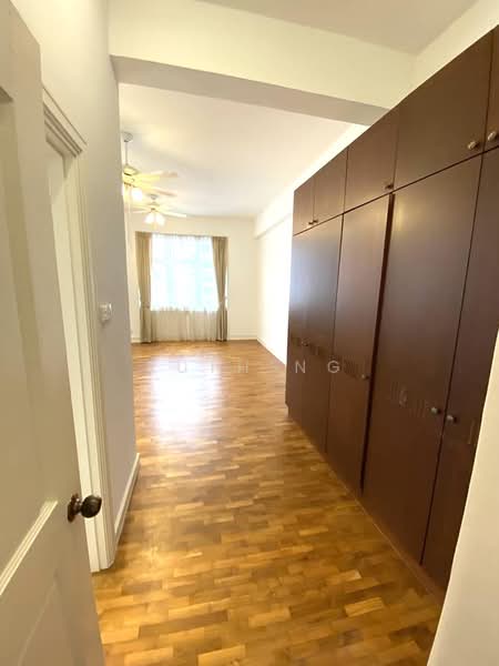 Leonie Condotel, 2 Leonie Hill Road, 4 Bedrooms, 2,722 sqft, Condominium For Rent, by Ruth Ng, 500189841 - Master Bedroom - PropertyGuru.com.sg