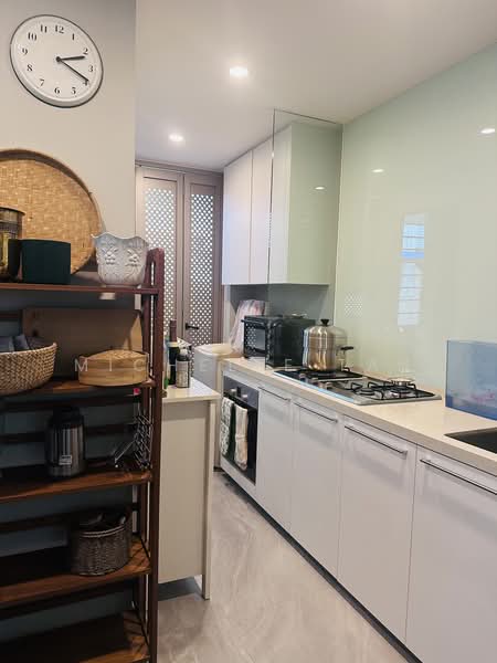 Tai Keng Villas, Jalan Kelichap, 5 Bedrooms, 3,089 sqft, Corner Terrace For Sale, by Michelle Tan, 500189846 - Kitchen - PropertyGuru.com.sg
