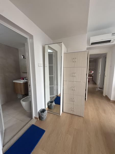 Castle Green, 481 Yio Chu Kang Road, Mandai / Upper Thomson, Room Rental, 250 sqft, Condominium For Rent, by Jolie Tan 陈韵如, 500189848 - Bathroom - PropertyGuru.com.sg