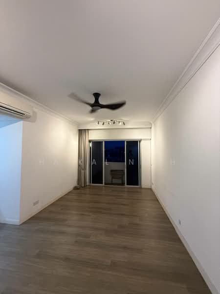 The Bayshore, 24 Bayshore Road, 2 Bedrooms, 969 sqft, Condominium For Rent, by Haikal Nash, 500189865 - Living Area - PropertyGuru.com.sg