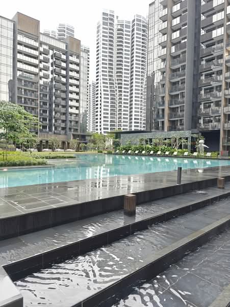 Leedon Green, 34 Leedon Heights, 2 Bedrooms, 700 sqft, Condominium For Sale, by Jensen Lee, 500189871 - Exterior - PropertyGuru.com.sg