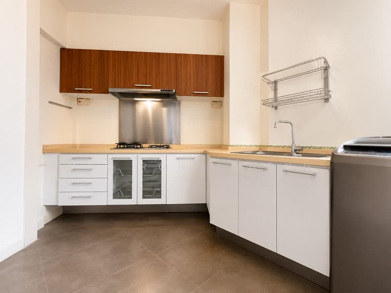 132 Edgedale Plains, 132 Edgedale Plains, 3 Bedrooms, 1,195 sqft, HDB Flat For Rent, by Ong Rong Sheng, 500189873 - Kitchen - PropertyGuru.com.sg