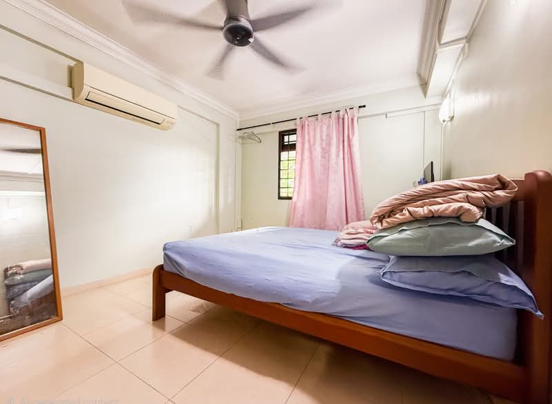 130 Kim Tian Road, 130 Kim Tian Road, 3 Bedrooms, 700 sqft, HDB Flat For Sale, by TJ Chew, 500189884 - Bedroom - PropertyGuru.com.sg