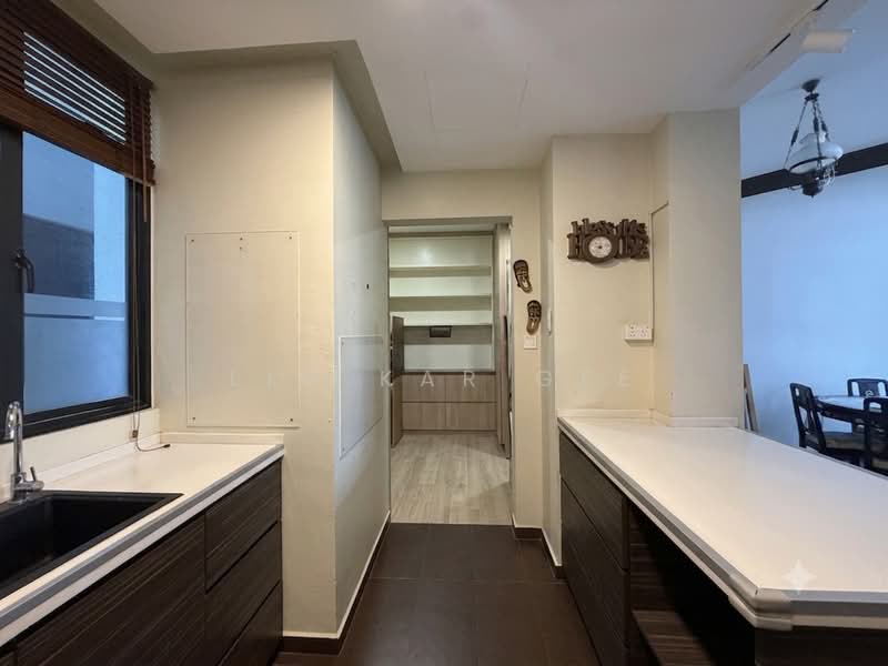 Regentville, 2 Hougang Street 92, 2 Bedrooms, 1,163 sqft, Condominium For Rent, by Lim Kar Gee, 500189887 - Kitchen - PropertyGuru.com.sg