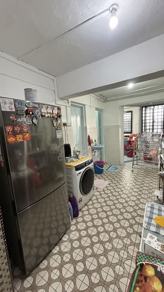 45 Sims Drive, 45 Sims Drive, 2 Bedrooms, 699 sqft, HDB Flat For Sale, by Jade Chan, 500189893 - Kitchen - PropertyGuru.com.sg