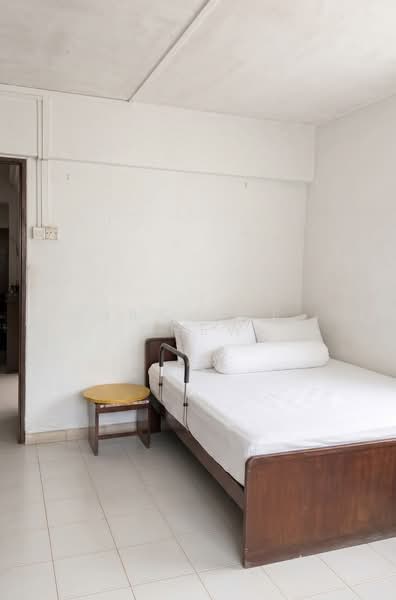 104 Jalan Rajah, 104 Jalan Rajah, 3 Bedrooms, 1,485 sqft, HDB Flat For Sale, by Jasmine Chew, 500189895 - Bedroom - PropertyGuru.com.sg