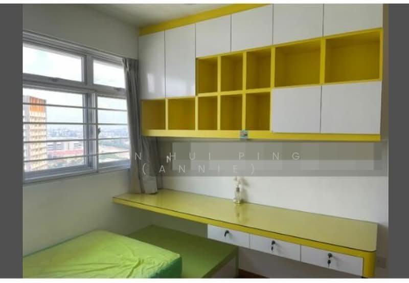 20 Teban Gardens Road, 20 Teban Gardens Road, 3 Bedrooms, 990 sqft, HDB Flat For Rent, by Tan Hui Ping (Annie), 500189898 - Bedroom - PropertyGuru.com.sg