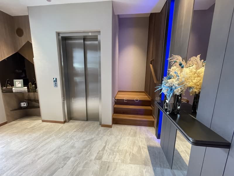 Belgravia Ace, 100 Belgravia Drive, 5 Bedrooms, 4,058 sqft, Semi-Detached House For Sale, by Evelyn Neo 梁慧雯, 500189902 - Entrance - PropertyGuru.com.sg
