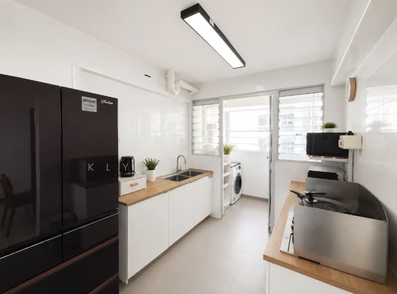 878A Tampines Avenue 8, 878A Tampines Avenue 8, 3 Bedrooms, 1,001 sqft, HDB Flat For Sale, by Klyssa Chong, 500189905 - Kitchen - PropertyGuru.com.sg