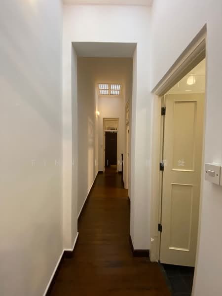 Townerville, McNair Road, 3 Bedrooms, 2,424 sqft, Conservation House For Rent, by Finn Lim 林毅桀, 500189907 - Corridor - PropertyGuru.com.sg