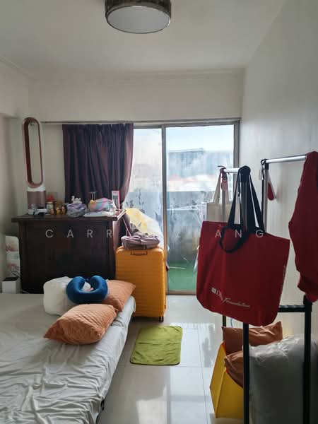 712 Hougang Avenue 2, 712 Hougang Avenue 2, 4 Bedrooms, 1,593 sqft, HDB Flat For Sale, by Carrie Zhang, 500189913 - Bedroom - PropertyGuru.com.sg