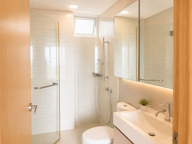 The Tampines Trilliant, 13 Tampines Central 7, 3 Bedrooms, 872 sqft, Executive Condominium For Rent, by Lynn Chen, 500189915 - Common Bathroom - PropertyGuru.com.sg