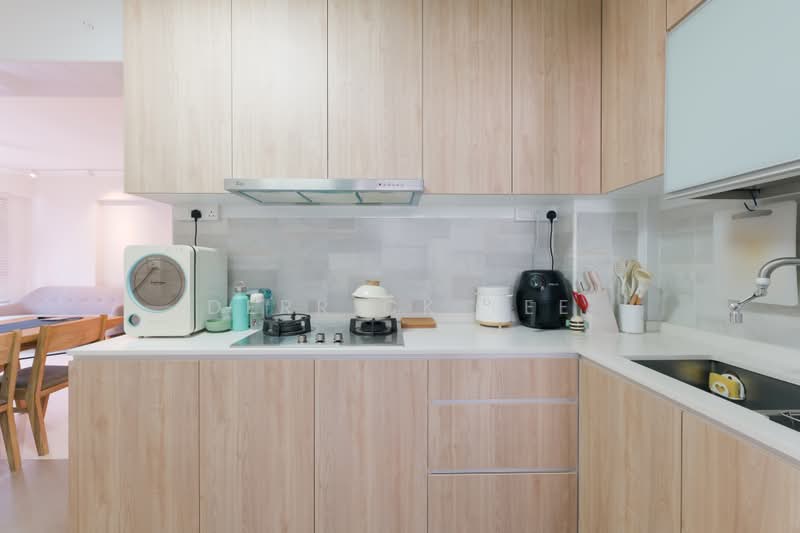 112B Alkaff Crescent, 112B Alkaff Crescent, 2 Bedrooms, 732 sqft, HDB Flat For Sale, by Derrick Tee, 500189919 - Kitchen - PropertyGuru.com.sg