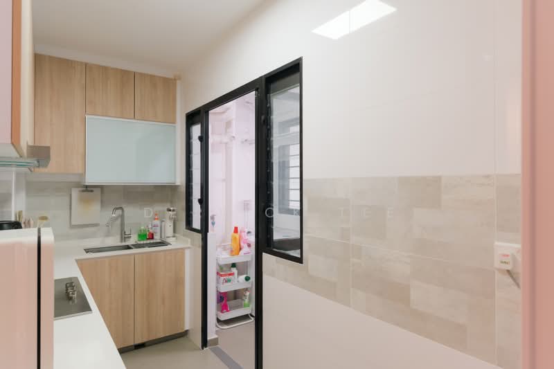 112B Alkaff Crescent, 112B Alkaff Crescent, 2 Bedrooms, 732 sqft, HDB Flat For Sale, by Derrick Tee, 500189919 - Kitchen - PropertyGuru.com.sg