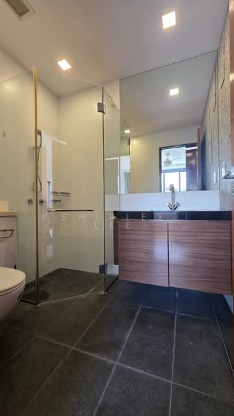 Ocean 8, Ocean Drive, 5 Bedrooms, 5,000 sqft, Terraced House For Sale, by Shirley Lee, 500189922 - Bathroom - PropertyGuru.com.sg