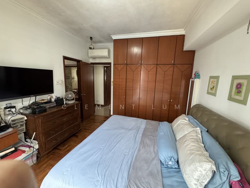 Regentville, 12 Hougang Street 92, 3 Bedrooms, 1,076 sqft, Condominium For Sale, by Clement Lum, 500189925 - Bedroom - PropertyGuru.com.sg
