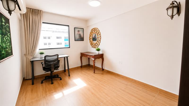 7 Lorong Lew Lian, 7 Lorong Lew Lian, 3 Bedrooms, 1,044 sqft, HDB Flat For Sale, by Jae Chin, 500189941 - Study - PropertyGuru.com.sg