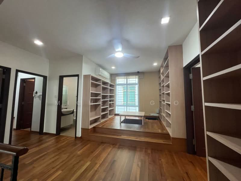 Serangoon Garden Estate, Penshurst Place, 5 Bedrooms, 4,500 sqft, Corner Terrace For Rent, by Michelle Guo, 500189948 - Study - PropertyGuru.com.sg
