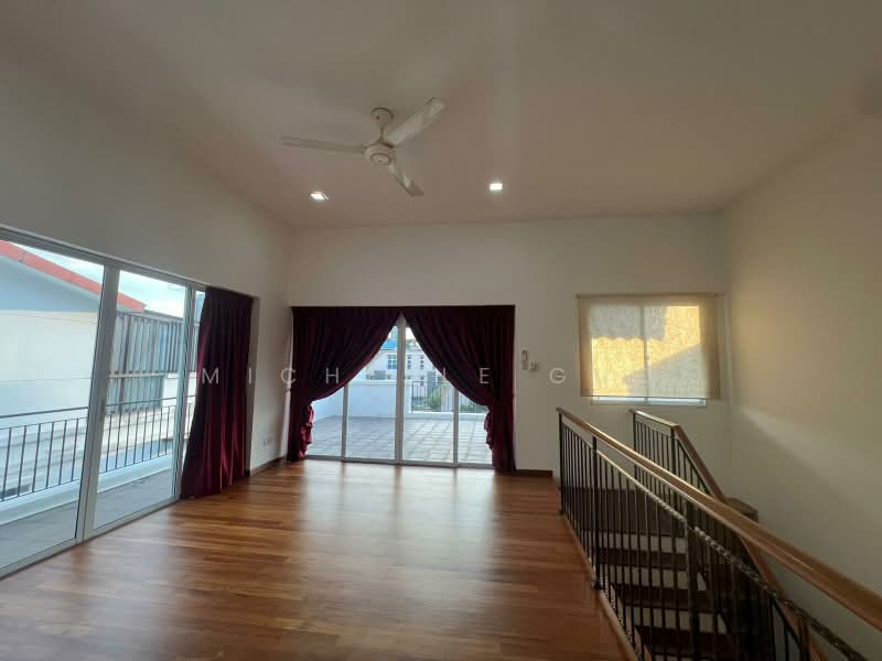 Serangoon Garden Estate, Penshurst Place, 5 Bedrooms, 4,500 sqft, Corner Terrace For Rent, by Michelle Guo, 500189948 - Living Room - PropertyGuru.com.sg