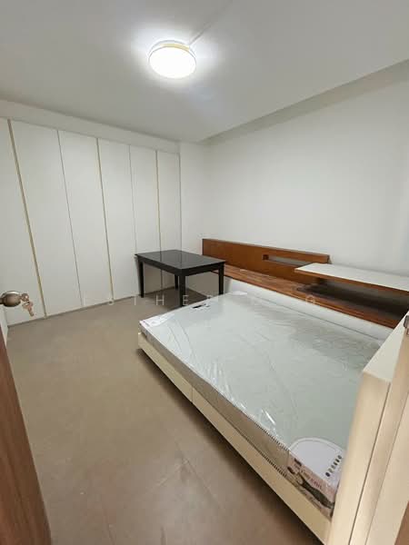 Pine Grove, 1P Pine Grove, 5 Bedrooms, 1,200 sqft, Condominium For Rent, by Esther Ong, 500189955 - PropertyGuru.com.sg