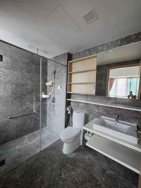 Stillz Residence, 15 Lorong 108 Changi, 2 Bedrooms, 829 sqft, Apartment For Rent, by Hoh Moonly, 500189963 - Bathroom - PropertyGuru.com.sg