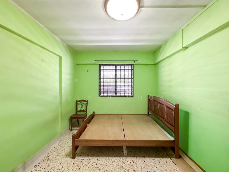 463 Ang Mo Kio Avenue 10, 463 Ang Mo Kio Avenue 10, 2 Bedrooms, 732 sqft, HDB Flat For Sale, by Kelvin Chua, 500189974 - Bedroom - PropertyGuru.com.sg