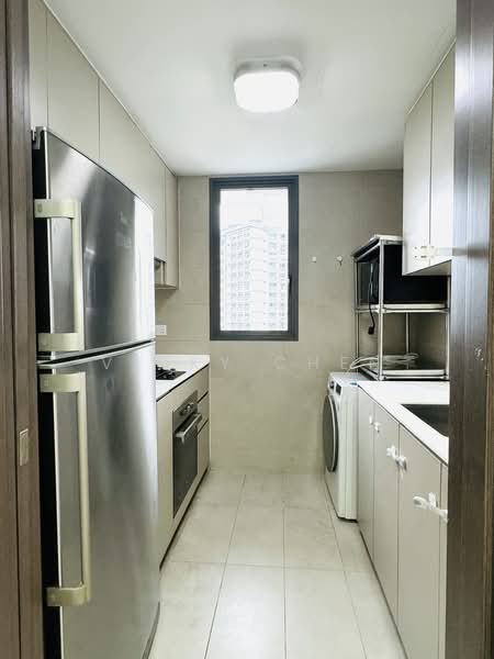 Vue 8 Residence, 91 Pasir Ris Heights, 2 Bedrooms, 775 sqft, Condominium For Sale, by Vicky Chen, 500189976 - Kitchen - PropertyGuru.com.sg