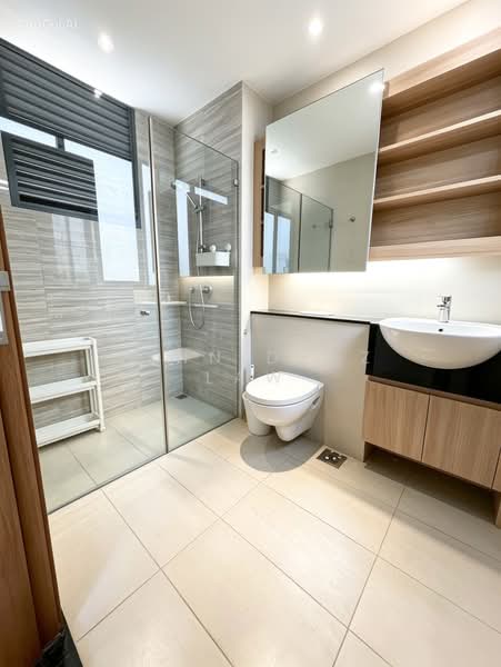 Ness, 38 Lorong 32 Geylang, 2 Bedrooms, 926 sqft, Condominium For Rent, by Jenn Denz Law, 500189977 - Bathroom - PropertyGuru.com.sg