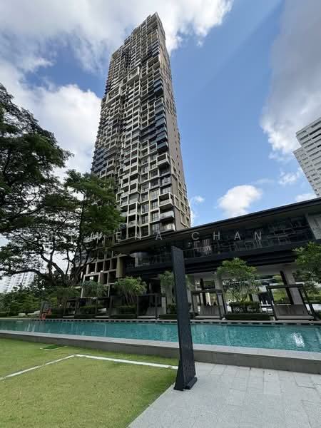 Irwell Hill Residences, 2 Irwell Hill, 4 Bedrooms, 1,582 sqft, Condominium For Sale, by Rowena Chan, 500189988 - Exterior - PropertyGuru.com.sg