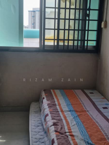 95 Aljunied Crescent, 95 Aljunied Crescent, 3 Bedrooms, 710 sqft, HDB Flat For Sale, by Rizam Zain, 500190005 - Bedroom - PropertyGuru.com.sg