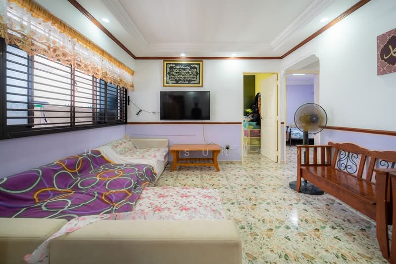 319A Anchorvale Drive, 319A Anchorvale Drive, 3 Bedrooms, 968 sqft, HDB Flat For Sale, by Hidir Sunario, 500190015 - Living Room - PropertyGuru.com.sg