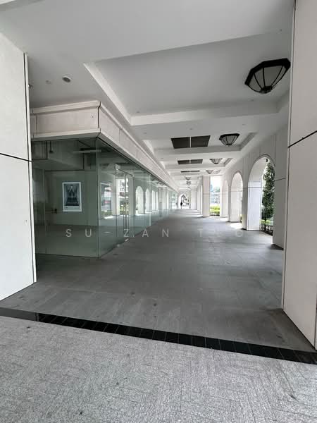 Grand Park City Hall, 10 Coleman Street, 624 sqft, Other Retail For Rent, by Su-Zan Teo, 500190032 - Exterior - CommercialGuru.com.sg