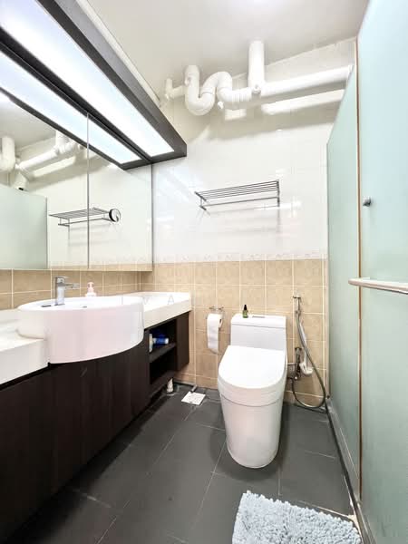 415 Sembawang Drive, 415 Sembawang Drive, 3 Bedrooms, 1,399 sqft, HDB Flat For Sale, by Ivan Ng, 500190046 - Bathroom - PropertyGuru.com.sg