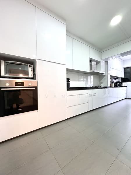 415 Sembawang Drive, 415 Sembawang Drive, 3 Bedrooms, 1,399 sqft, HDB Flat For Sale, by Ivan Ng, 500190046 - Kitchen - PropertyGuru.com.sg