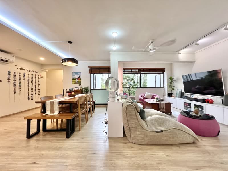 415 Sembawang Drive, 415 Sembawang Drive, 3 Bedrooms, 1,399 sqft, HDB Flat For Sale, by Ivan Ng, 500190046 - Living Room - PropertyGuru.com.sg