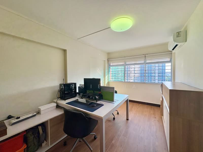 613 Elias Road, 613 Elias Road, 4 Bedrooms, 1,388 sqft, HDB Flat For Sale, by Angie Lua, 500190051 - Study - PropertyGuru.com.sg