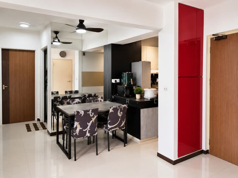 682A Edgedale Plains, 682A Edgedale Plains, 3 Bedrooms, 732 sqft, HDB Flat For Sale, by Nick R. L, 500190056 - Dining Room - PropertyGuru.com.sg