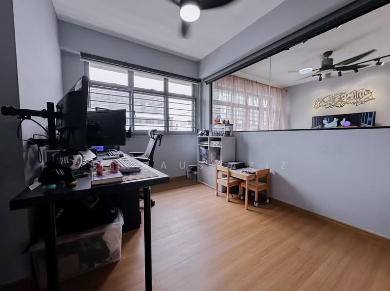 622A Tampines Avenue 12, 622A Tampines Avenue 12, 3 Bedrooms, 1,001 sqft, HDB Flat For Sale, by Firdaus Aziz, 500190058 - Study - PropertyGuru.com.sg