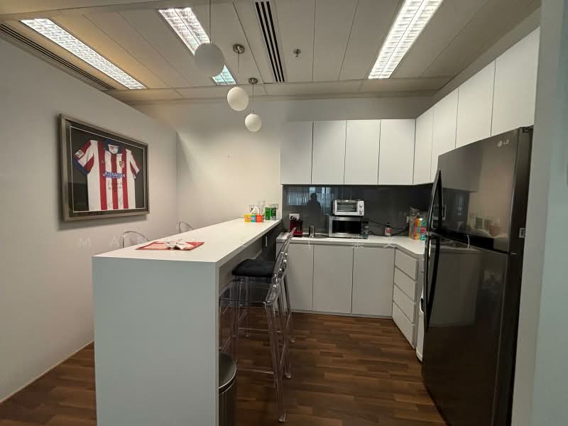 137 Telok Ayer Street, 137 Telok Ayer Street, 1,945 sqft, Office For Rent, by Mandy Ei ( 梁文欣 ), 500190065 - Kitchen - CommercialGuru.com.sg
