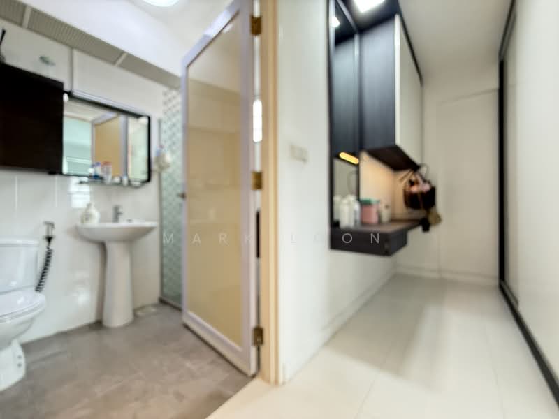 183B Boon Lay Avenue, 183B Boon Lay Avenue, 3 Bedrooms, 990 sqft, HDB Flat For Sale, by Mark Loon, 500190073 - Bathroom - PropertyGuru.com.sg