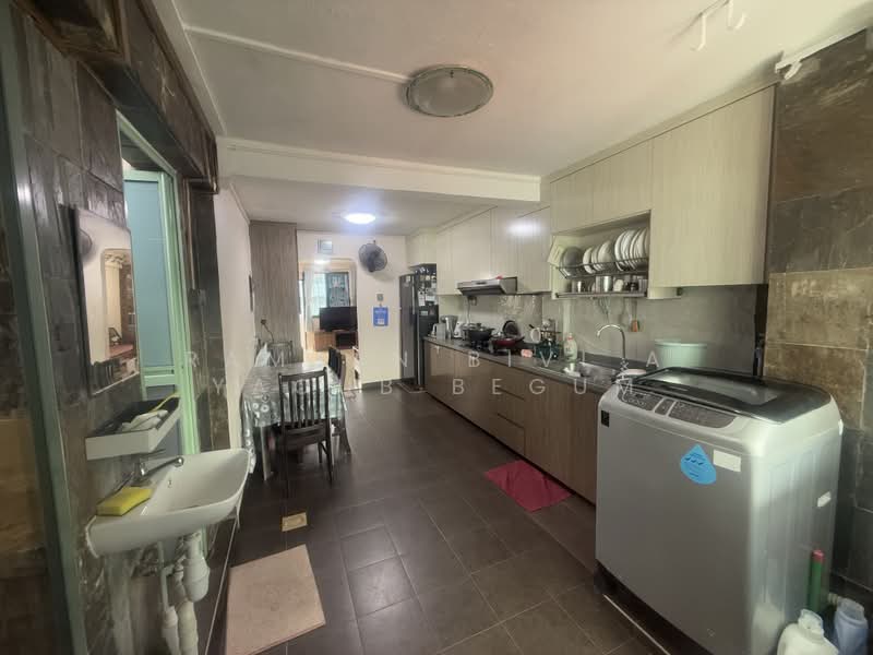321 Hougang Avenue 5, 321 Hougang Avenue 5, 2 Bedrooms, 670 sqft, HDB Flat For Rent, by Ramjan Bivi A Yacub Begum, 500190086 - Kitchen - PropertyGuru.com.sg