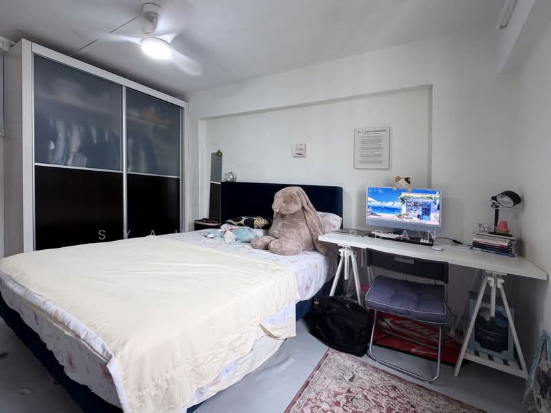 331 Bukit Batok Street 33, 331 Bukit Batok Street 33, 3 Bedrooms, 904 sqft, HDB Flat For Sale, by Syahira Mardan, 500190088 - Bedroom - PropertyGuru.com.sg