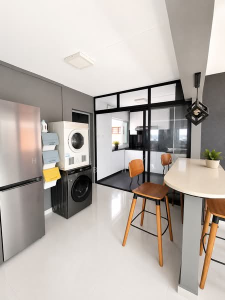 161 Bishan Street 13, 161 Bishan Street 13, 4 Bedrooms, 1,410 sqft, HDB Flat For Sale, by Hyqal Rayyan Boh, 500190112 - Kitchen - PropertyGuru.com.sg