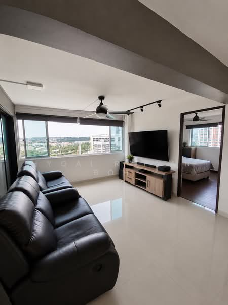 161 Bishan Street 13, 161 Bishan Street 13, 4 Bedrooms, 1,410 sqft, HDB Flat For Sale, by Hyqal Rayyan Boh, 500190112 - Living Room - PropertyGuru.com.sg