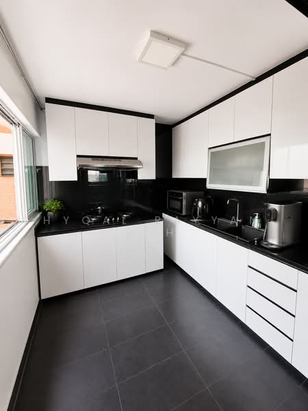 161 Bishan Street 13, 161 Bishan Street 13, 4 Bedrooms, 1,410 sqft, HDB Flat For Sale, by Hyqal Rayyan Boh, 500190112 - Kitchen - PropertyGuru.com.sg