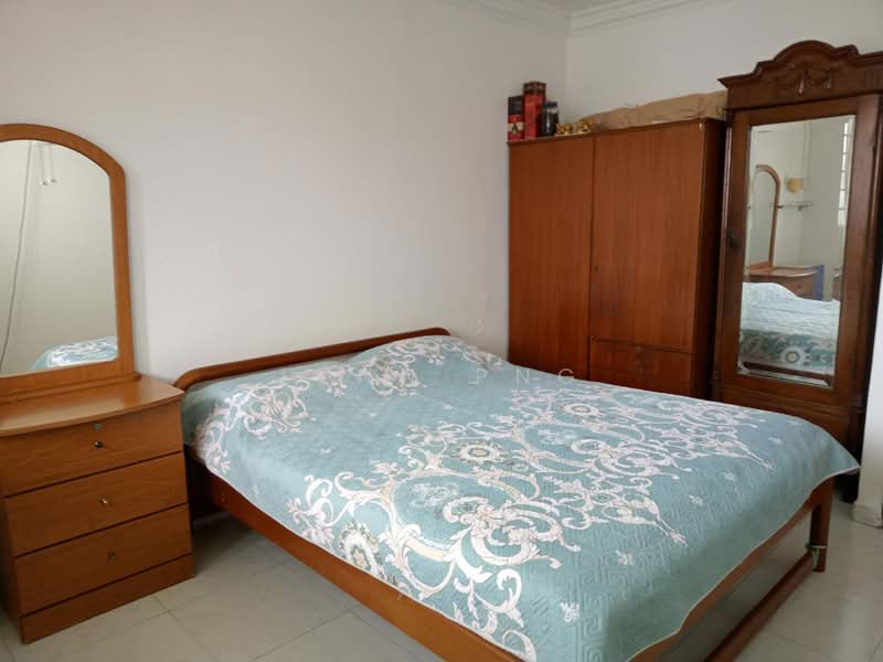 803 Tampines Avenue 4, 803 Tampines Avenue 4, Room Rental, 150 sqft, HDB Flat For Rent, by Lynn Png, 500190116 - Bedroom - PropertyGuru.com.sg