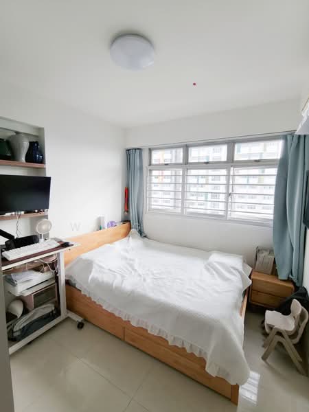23 Teban Gardens Road, 23 Teban Gardens Road, 3 Bedrooms, 936 sqft, HDB Flat For Sale, by Wang Jing, 500190124 - Bedroom - PropertyGuru.com.sg